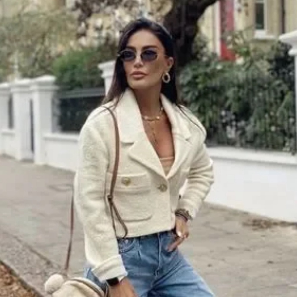 Zara bloggers favorite tweed jacket limited edition
